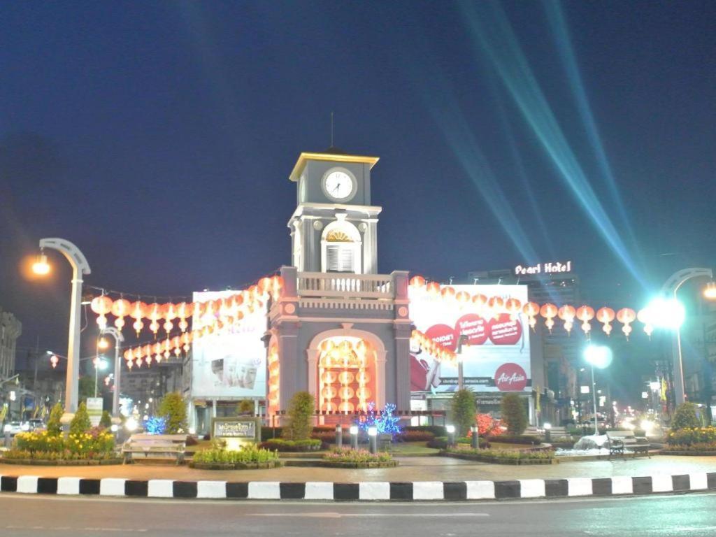มัชฌิมา เฮาส์ Hotel Phuket ภายนอก รูปภาพ