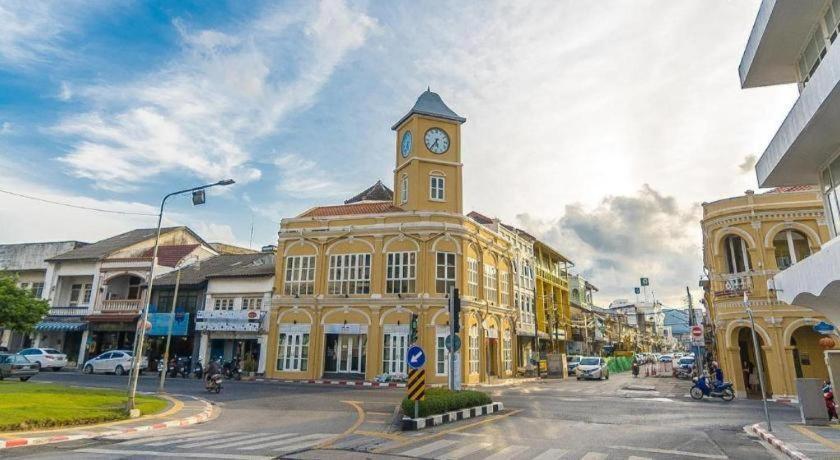 มัชฌิมา เฮาส์ Hotel Phuket ภายนอก รูปภาพ