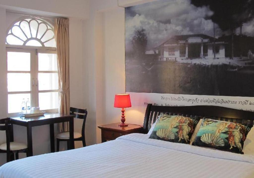 มัชฌิมา เฮาส์ Hotel Phuket ภายนอก รูปภาพ