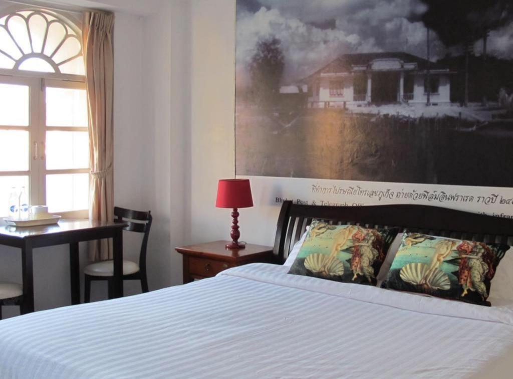 มัชฌิมา เฮาส์ Hotel Phuket ภายนอก รูปภาพ