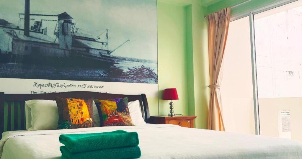 มัชฌิมา เฮาส์ Hotel Phuket ภายนอก รูปภาพ