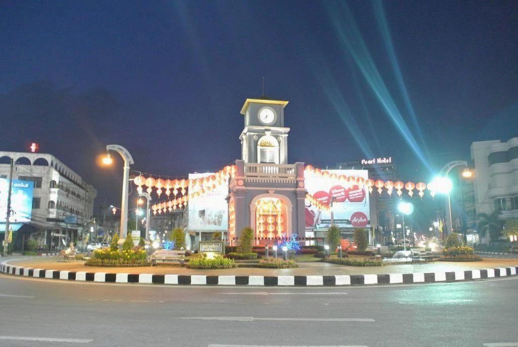 มัชฌิมา เฮาส์ Hotel Phuket ภายนอก รูปภาพ